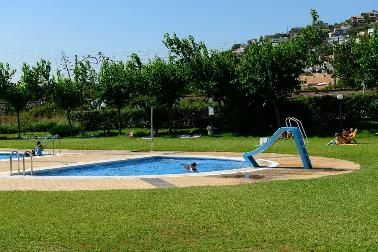 Sitges Aiguadolc Playa Apartment Exterior photo